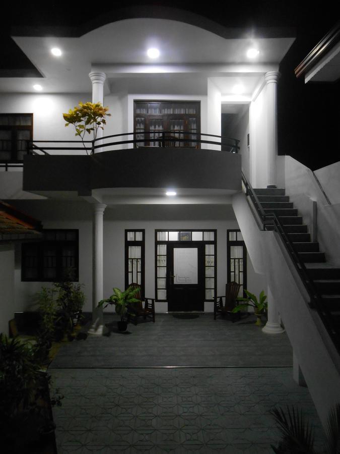 Villa Rodrigo Negombo Exterior photo